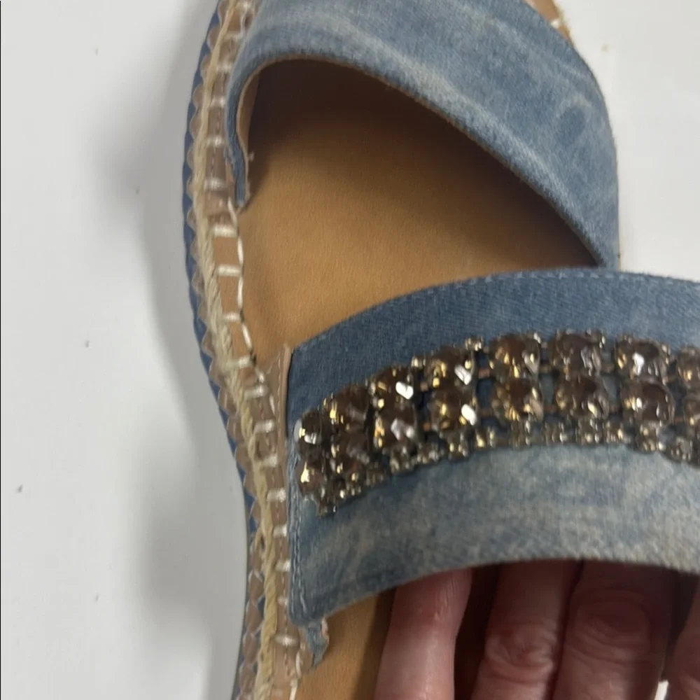 Crown Vintage Denim Blue and Tan Sandals with Studded Jeweled Straps Sz 9